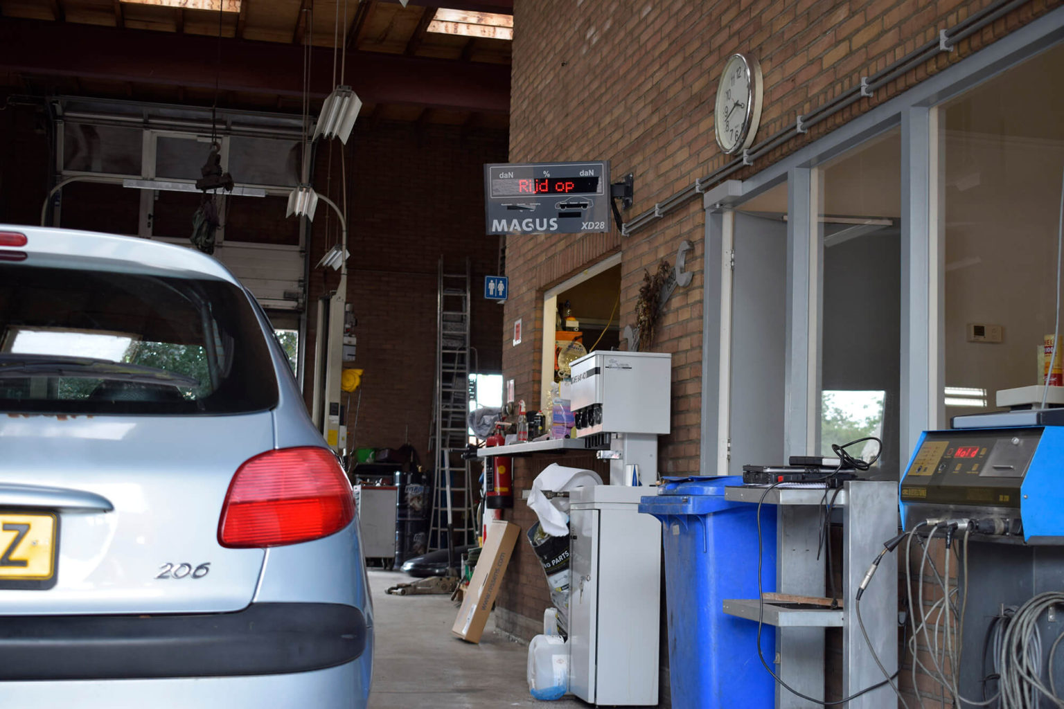 Garage en Werkplaats voor uw Auto Garage Zevenbergen Garderen